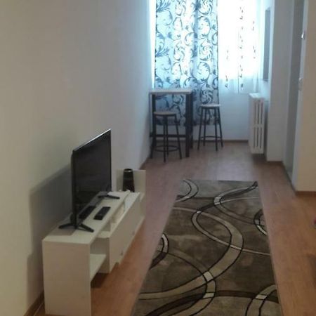 Melody Apartment Alba Iulia Eksteriør billede